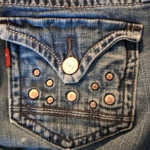 Levi's Jeans Distressed Jeans - Picture 9 of 13